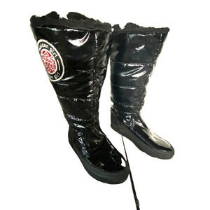 Madden Girl black with logo Igloo Boots Size 6, winter boots, snow boots